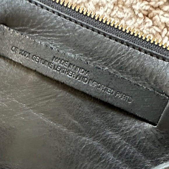 Madewell Leather Belt bag/Crossbody Bag with Adjustable Strap - Picture 6 of 9